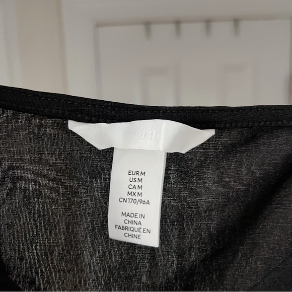 H&M Ruffle Cami Top - Picture 2 of 3